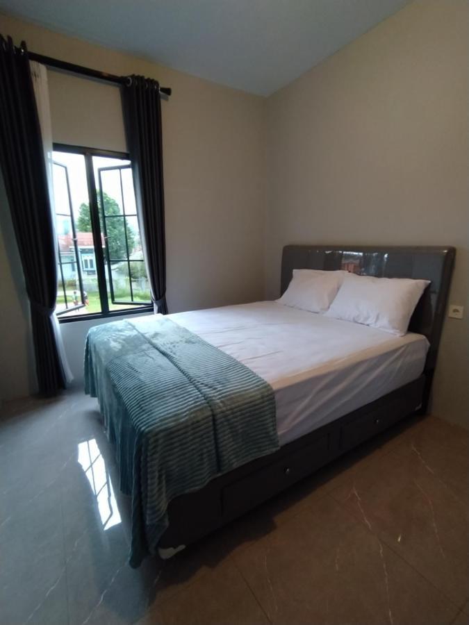 Villa Sky Garden Bogor Extérieur photo